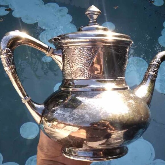 Antique Derby Silver Co #1606 Intricately Engraved Teapot Silverplated Tea Pot - Picture 6 of 14